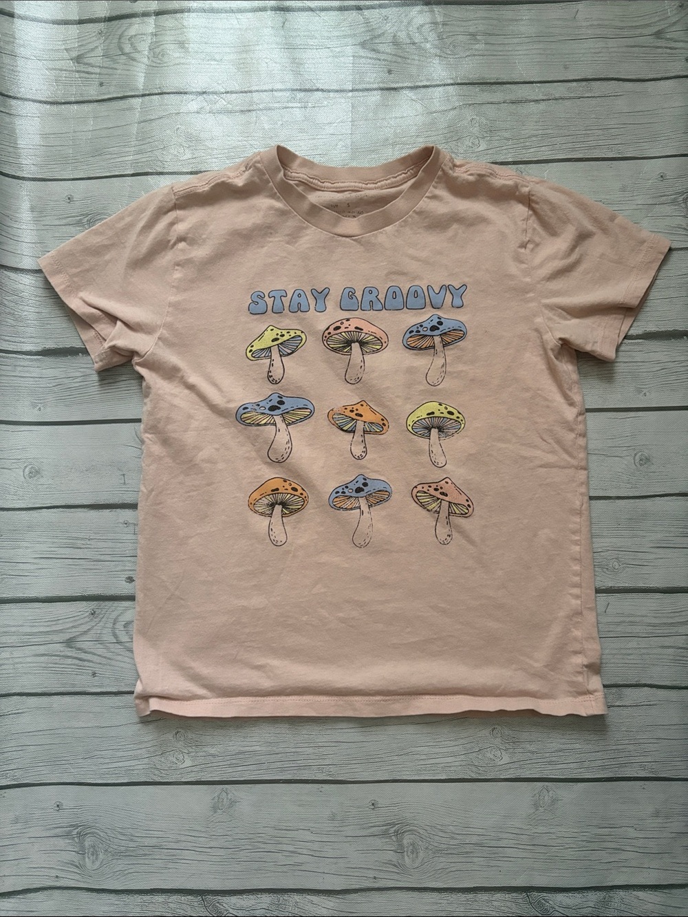 Stay Groovy Mushroom Graphic Tee - Pink